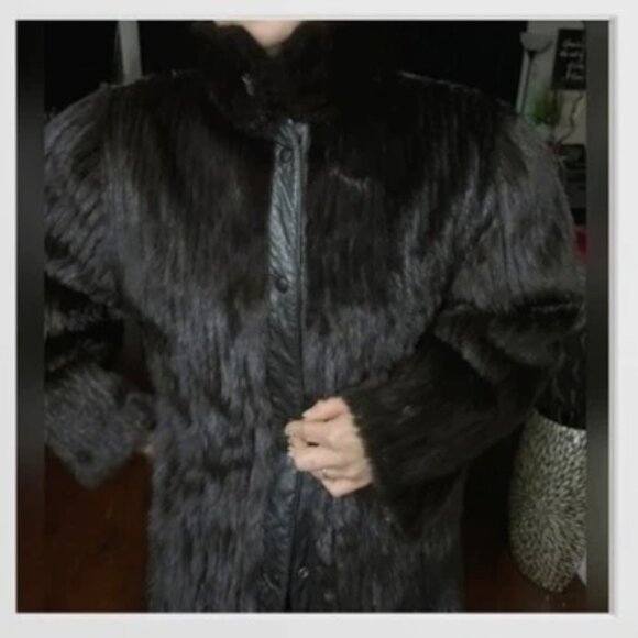 Vintage Women's Mink Fur Jacket Size M/L Elegant Dark Brown Mink Jacket - Picture 1 of 10